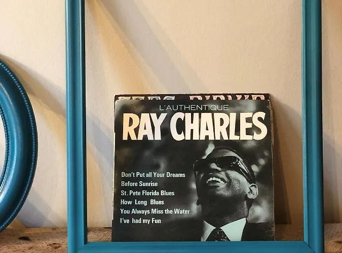 Le Nid Cosy Πανσιόν 4*