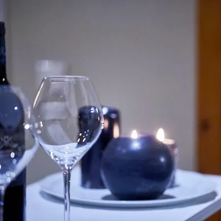 Le Nid Cosy Apartment *
